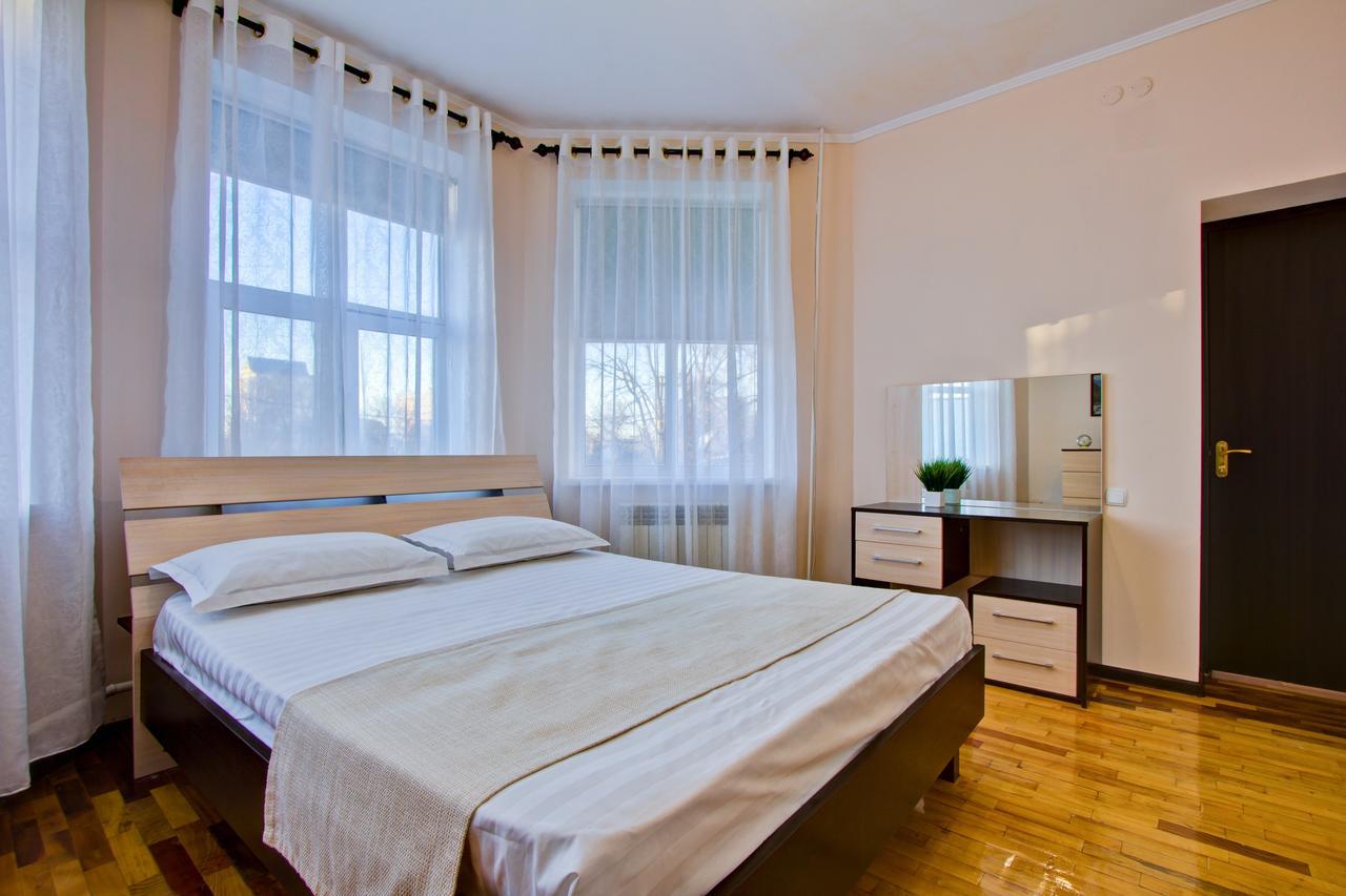 Centre Hostel Бішкек Екстер'єр фото