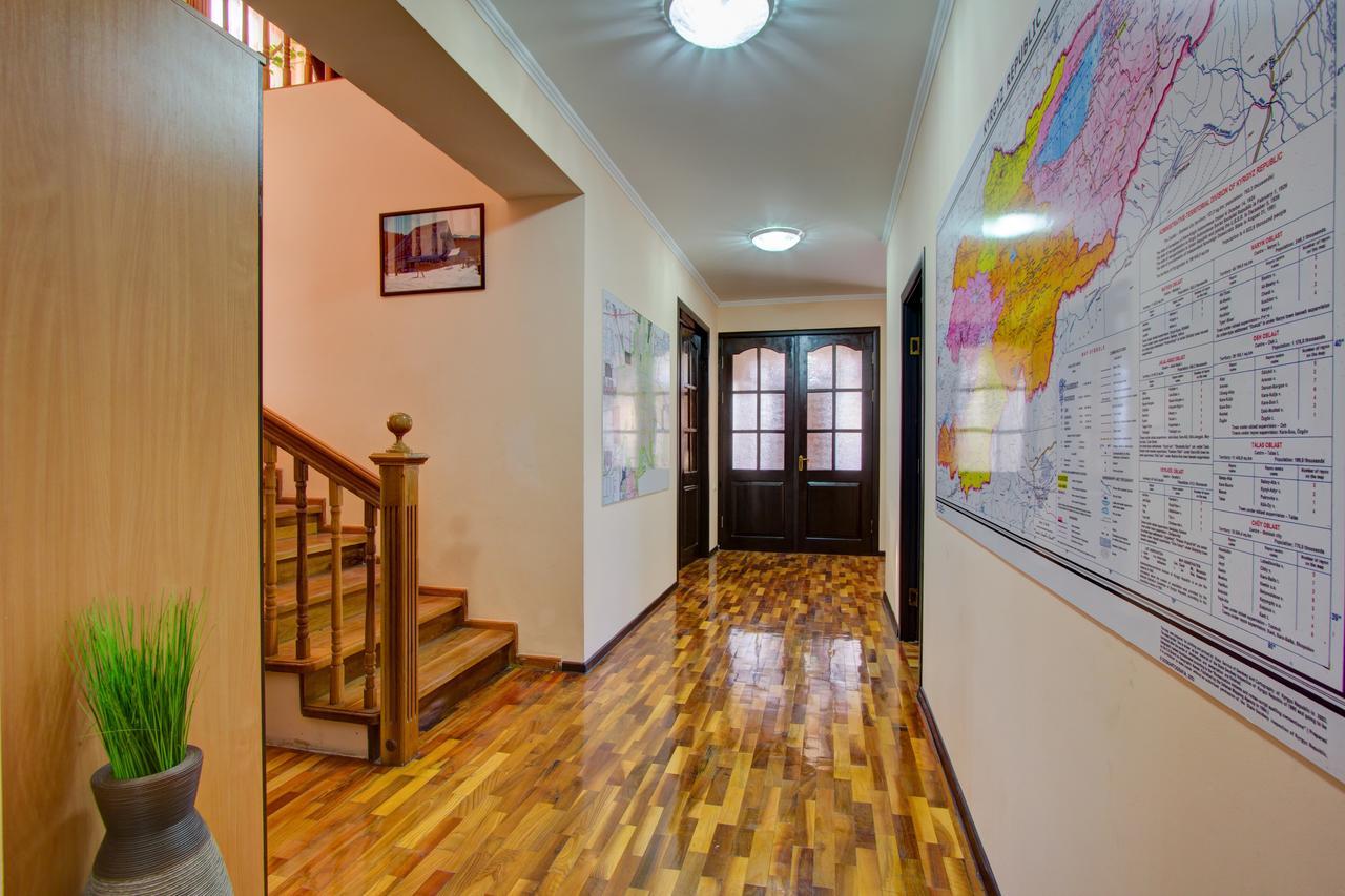 Centre Hostel Бішкек Екстер'єр фото