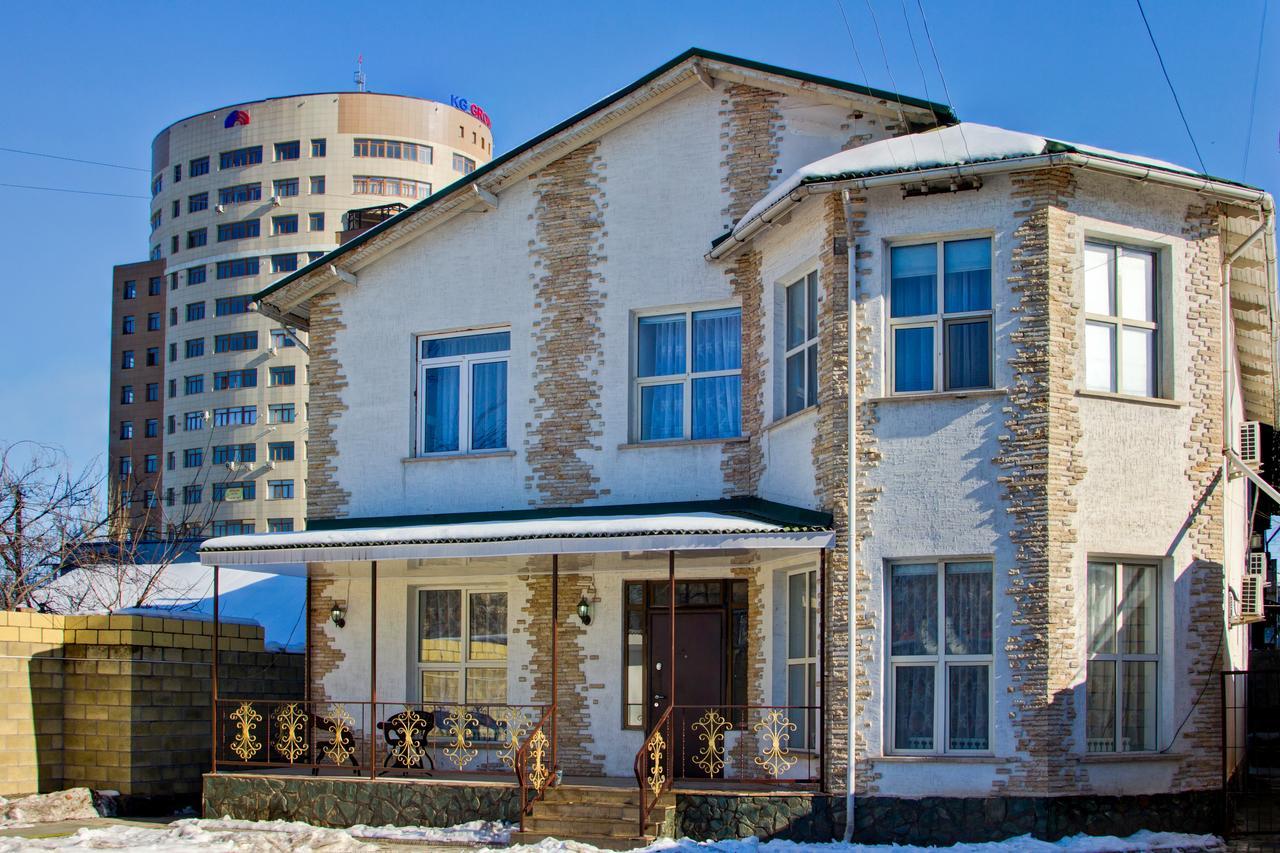 Centre Hostel Бішкек Екстер'єр фото